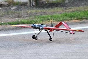 Savaşan İHA Operasyonlarında Kaç Kişi Görev Almalı? - Kapak Görseli