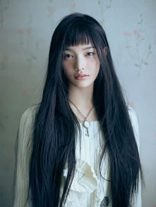 İllit kaç yaşında çıktı? Merak edilen gerçekler ve detaylar - Kapak Görseli