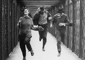 Venüs İkizler Kadını Aşık Olunca Nasıl Davranır? - Kapak Görseli